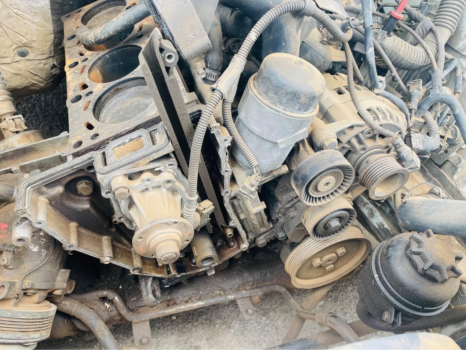 BMW 318 e46 for strip M43 engine - Private Seller BMW 318 e46 for strip M43 engine - Private Seller