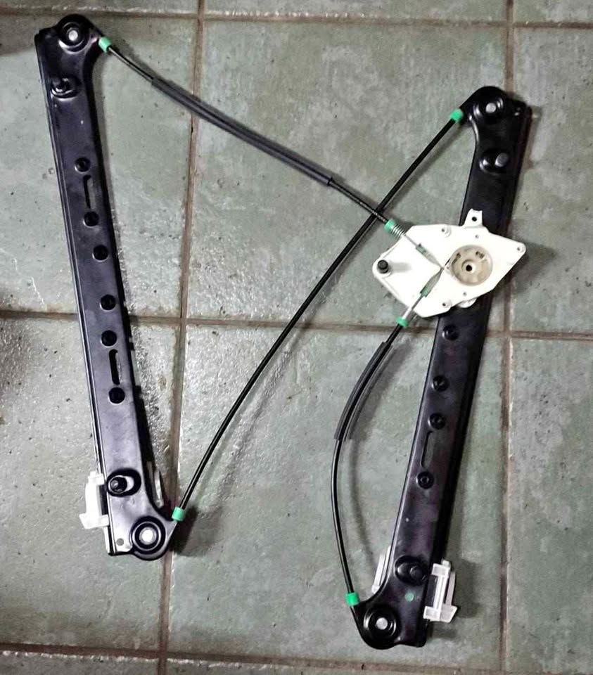 BMW X3 E83 LH Front Window Mechanism - Private Seller BMW X3 E83 LH Front Window Mechanism - Private Seller
