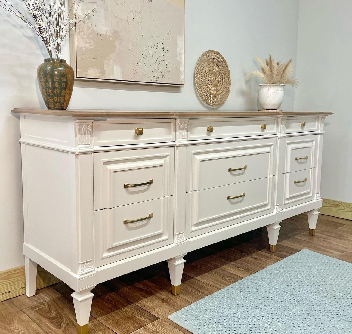 Bill Jones Solid Dresser