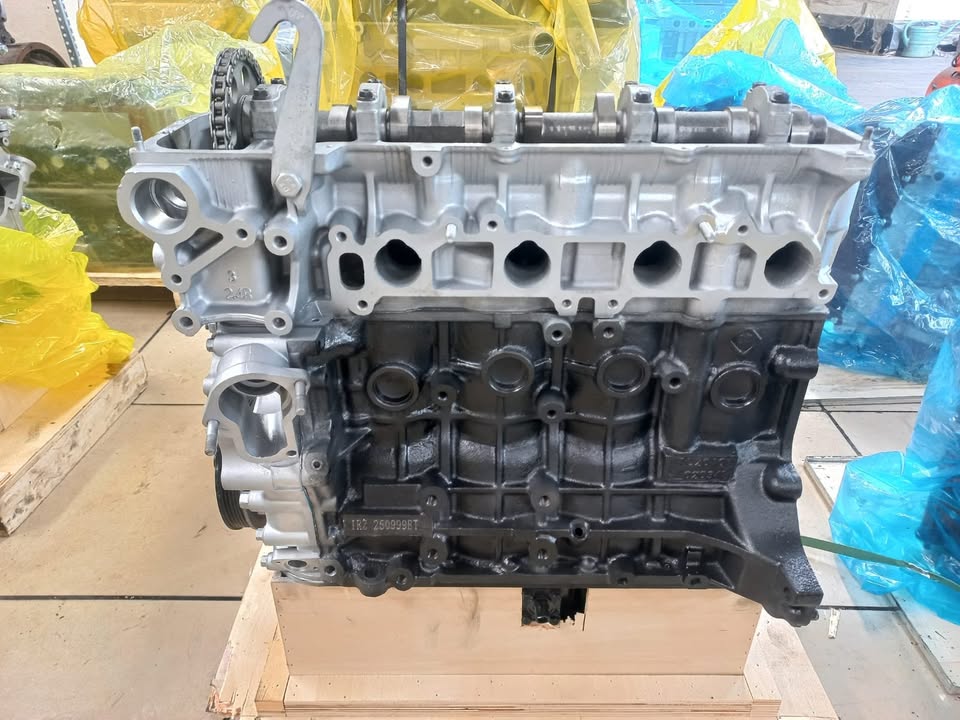 Toyota Hiace 2.0 4 CYL Petrol - Brand New Head Block and Sump (1RZ) - Private Seller