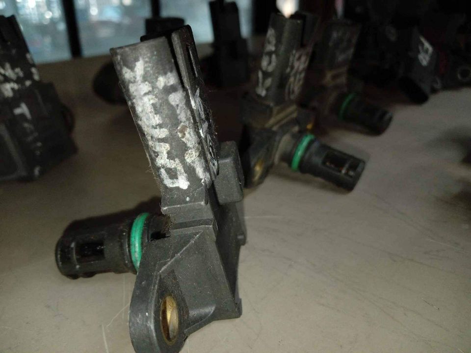 Pressure sensors BMW - Private Seller