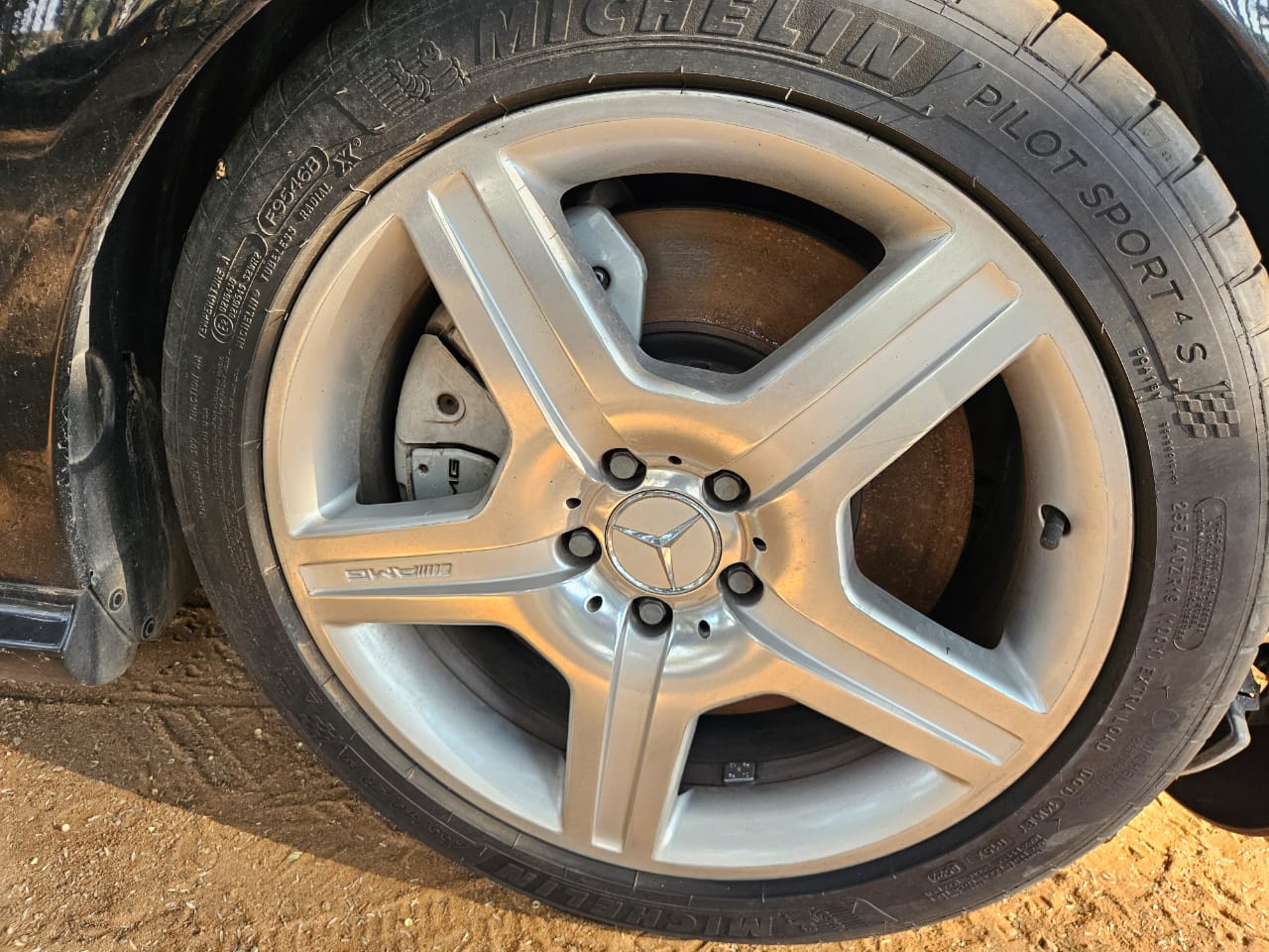 Mercedes Benz AMG S63 W221 used spares used parts for sale