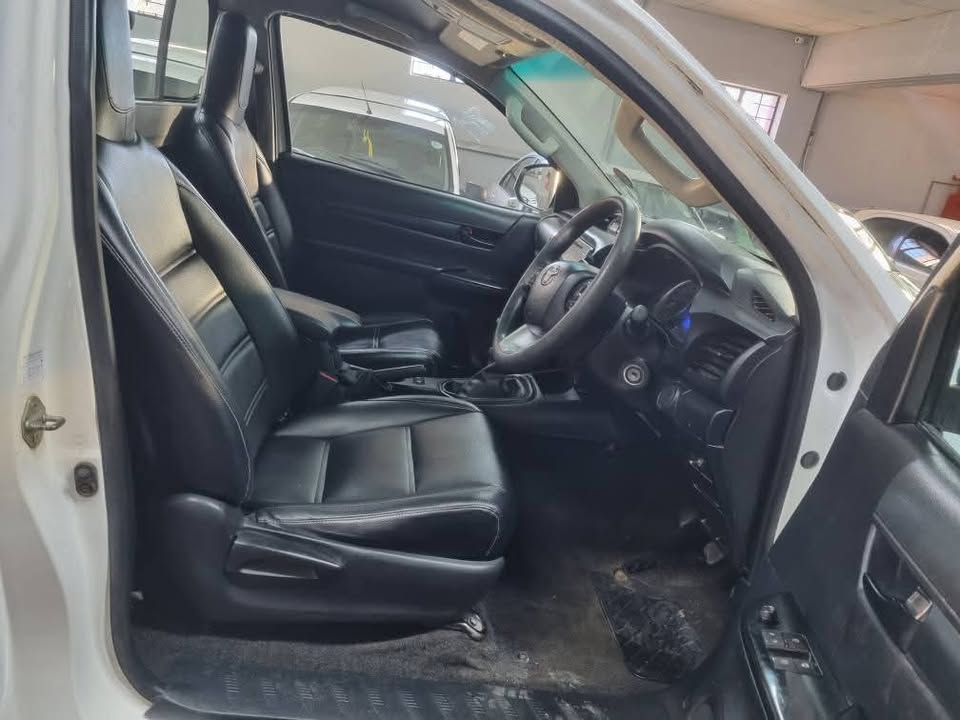 2018 Toyota Hilux 2.4GD6 Manual Single Cab 135,000km Mechanically Perfect with Leather Seat
