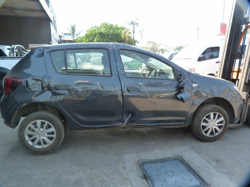 Renault Sandero 900T Expression Manual Grey - 2019 STRIPPING FOR SPARES - Private Seller Renault Sandero 900T Expression Manual Grey - 2019 STRIPPING FOR SPARES - Private Seller