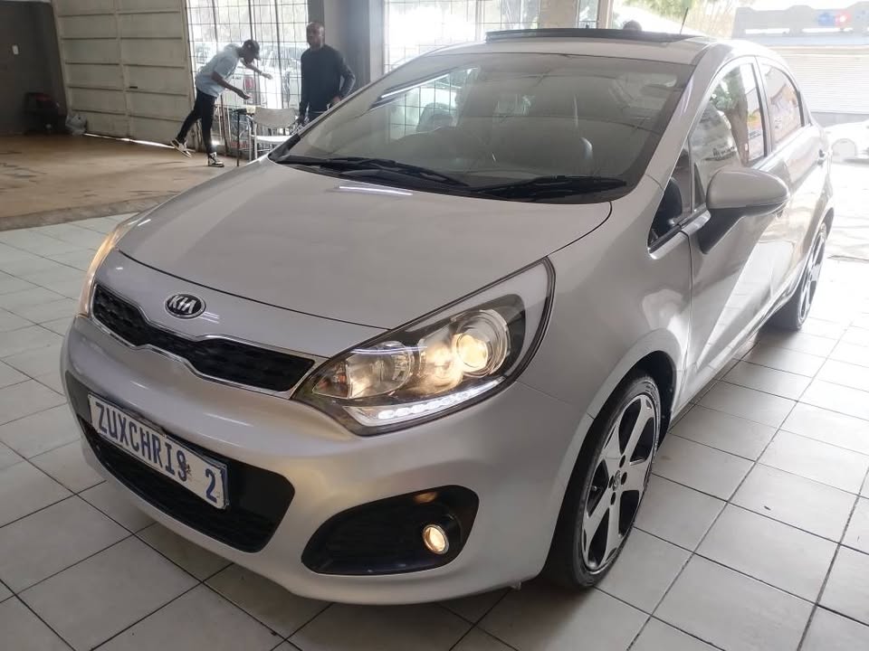 2014 KIA RIO 1.4 TEC MANUAL