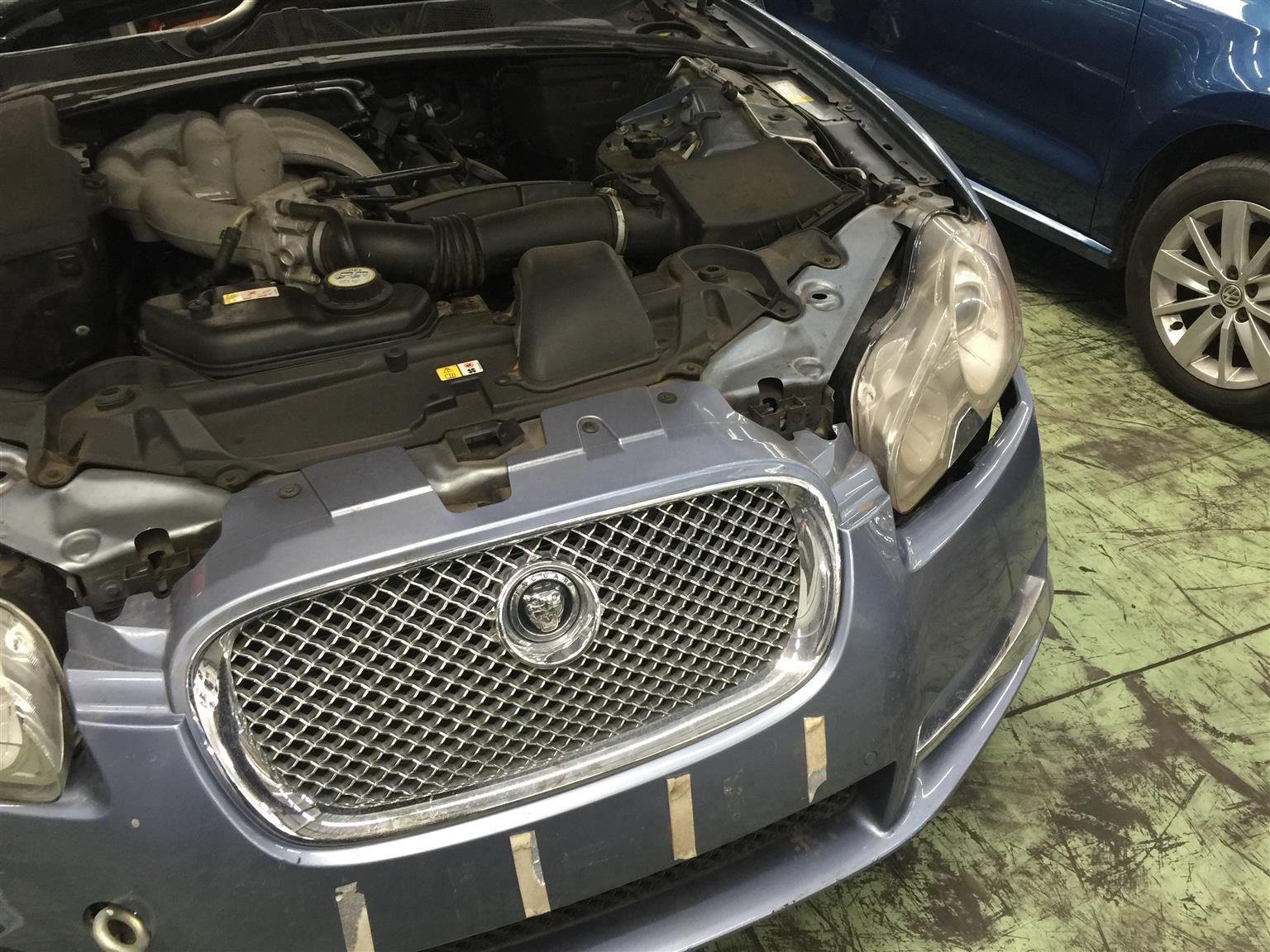 JAGUAR XF FACELIFT AND PREFACE LIFT FRONT BUMPER - Private Seller
