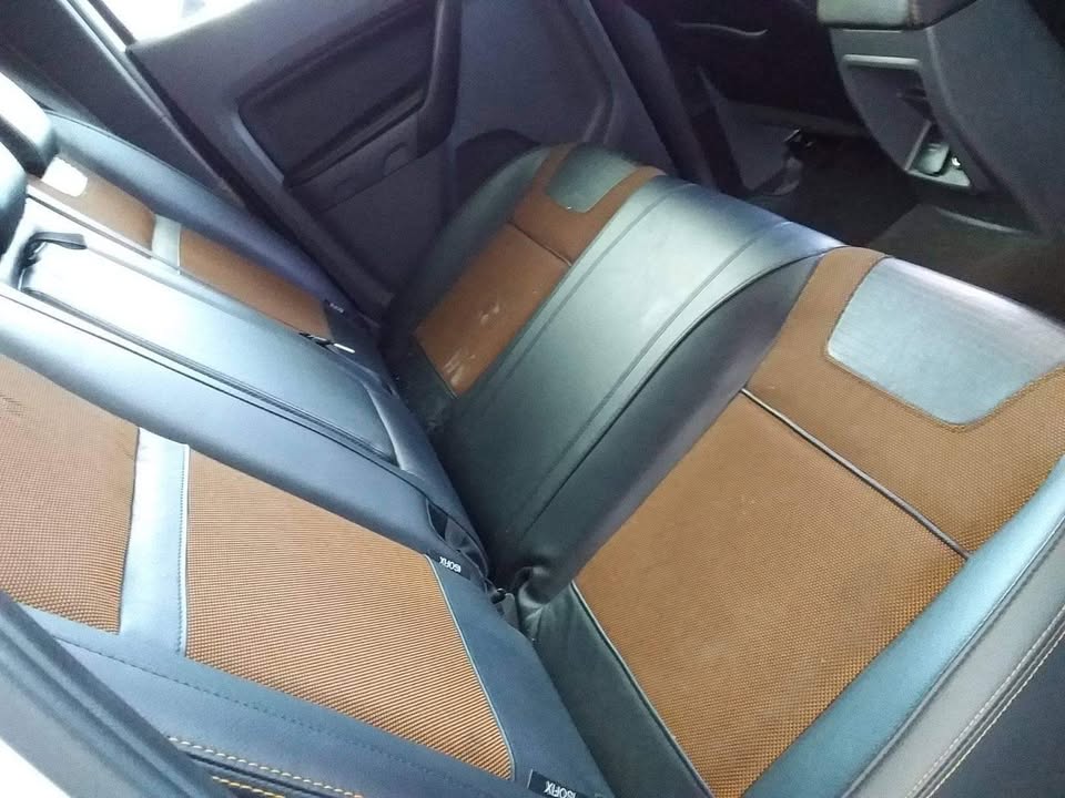 Used Ford Ranger 2.0Bi-Turbo double cab 4x4 Wildtrak - Private Seller Used Ford Ranger 2.0Bi-Turbo double cab 4x4 Wildtrak - Private Seller