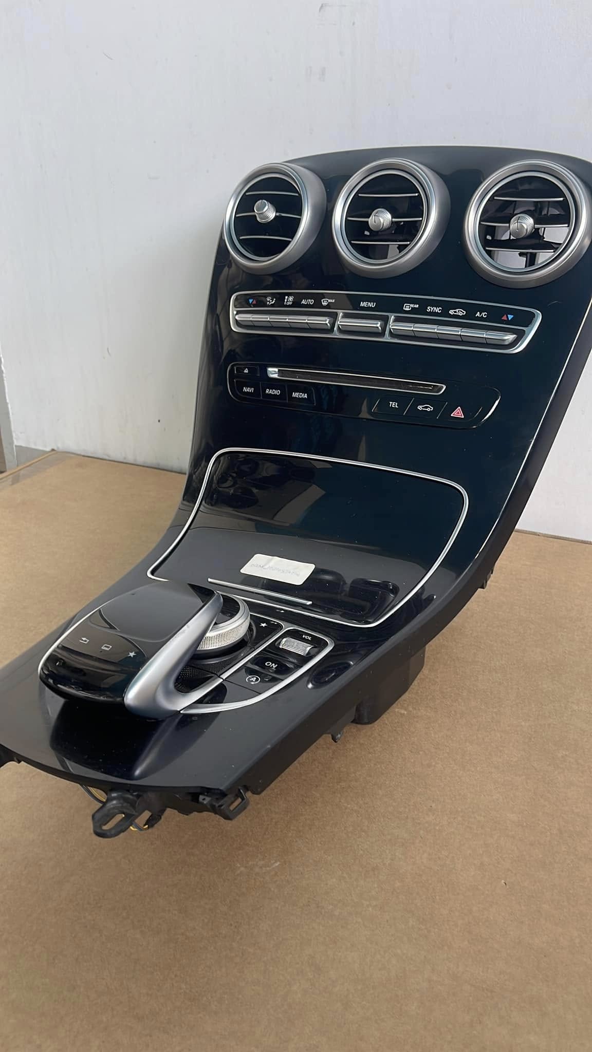 W205 C CLass Center Console - Private Seller W205 C CLass Center Console - Private Seller