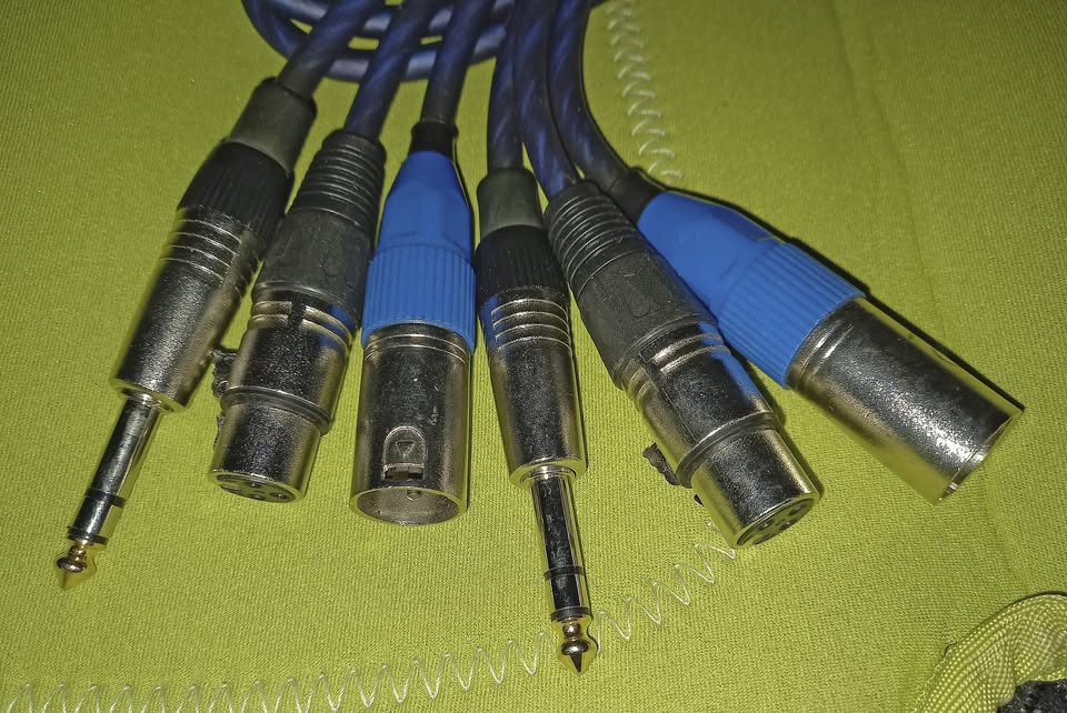 Audio/Studio/Video XLR Assorted Cables - Converter Specialised - High Quality