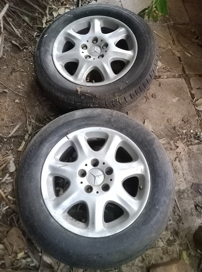 Mercedes 16" Mags x4 - Private Seller