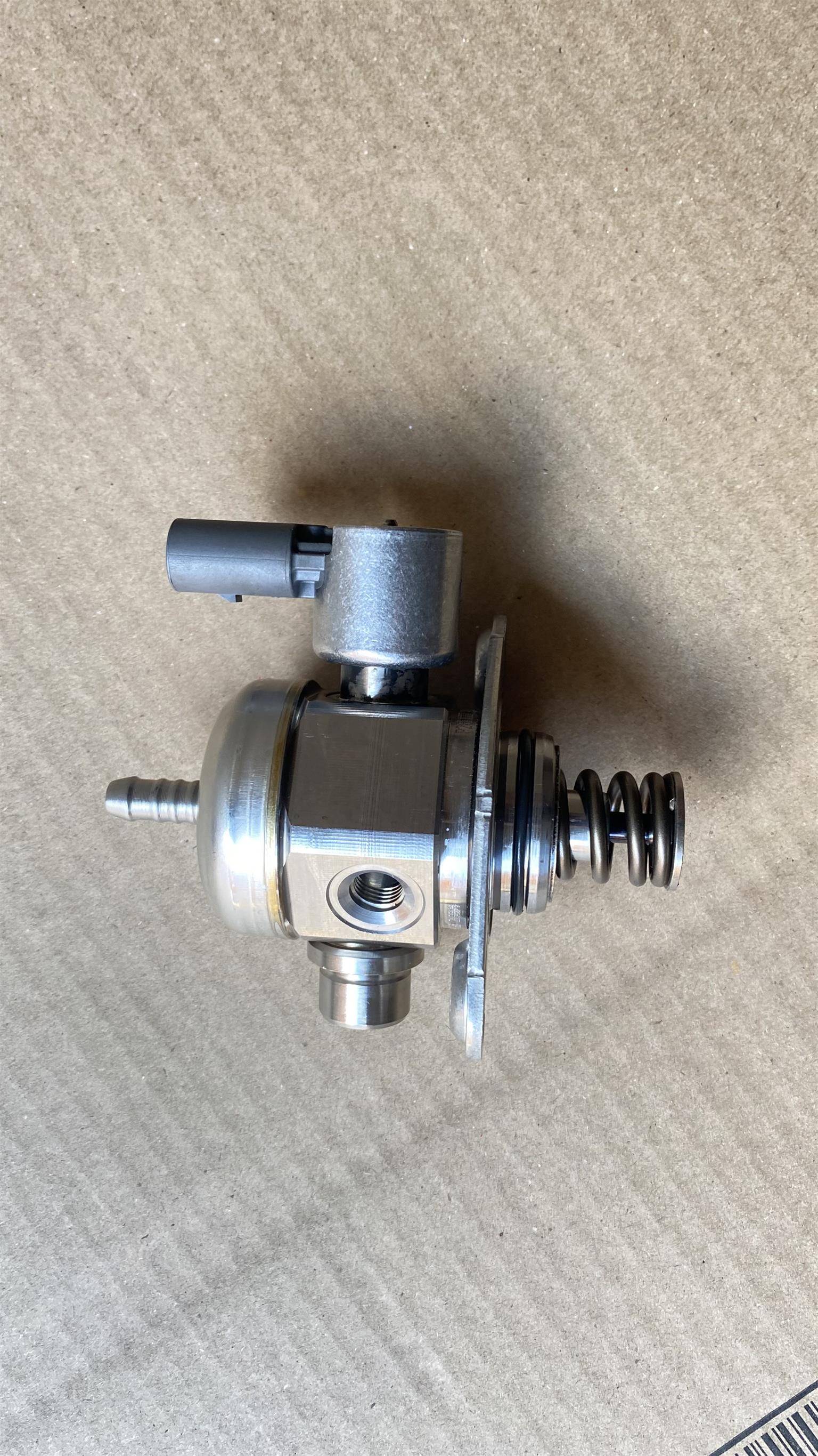 VW Golf7 GTi high pressure pump