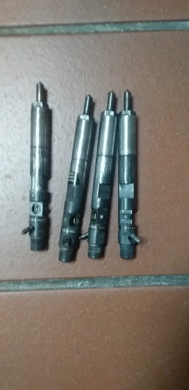 Nissan Np200 1.5 dci Injectors Set - Private Seller Nissan Np200 1.5 dci Injectors Set - Private Seller