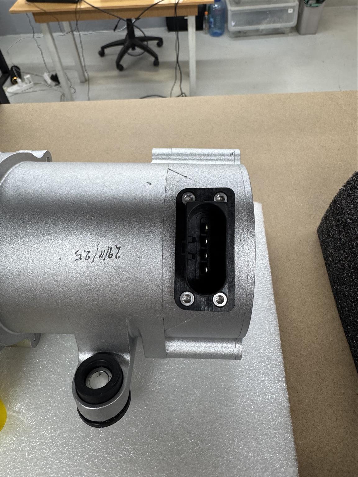 BMW Electronic Water Pumps Brand NEW - Private Seller BMW Electronic Water Pumps Brand NEW - Private Seller