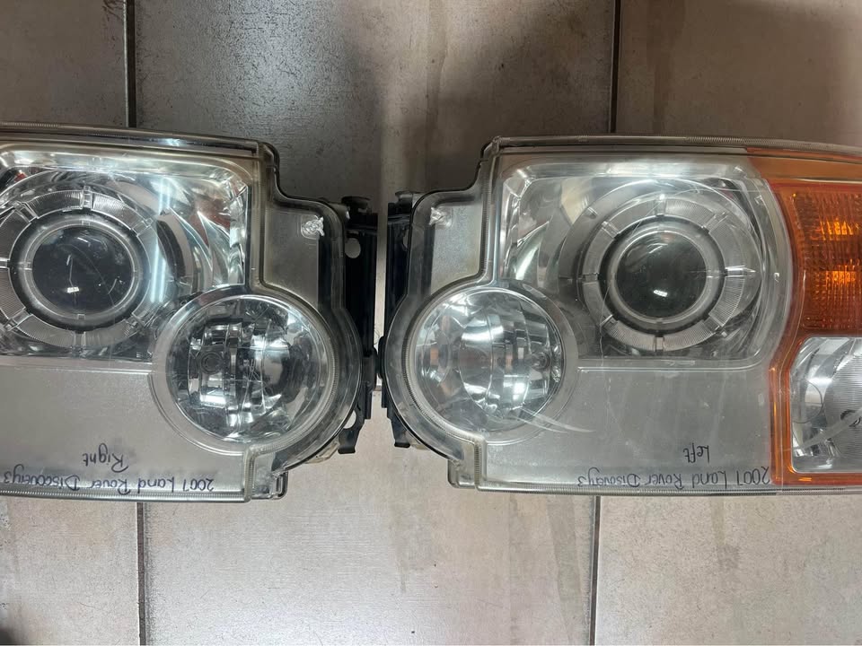 2007 Land Rover Discovery 3 Headllights For Sale Call or whatsapp - Private Seller 2007 Land Rover Discovery 3 Headllights For Sale Call or whatsapp - Private Seller