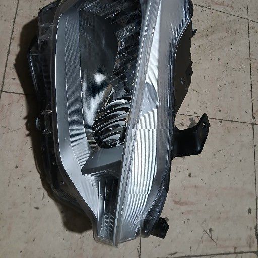 Isuzu Bakker headlight - Private Seller Isuzu Bakker headlight - Private Seller