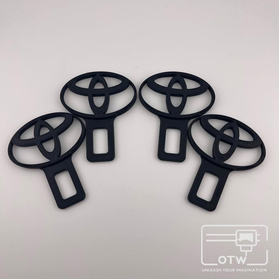 Toyota Dummy Seatbelt Clips - Private Seller Toyota Dummy Seatbelt Clips - Private Seller