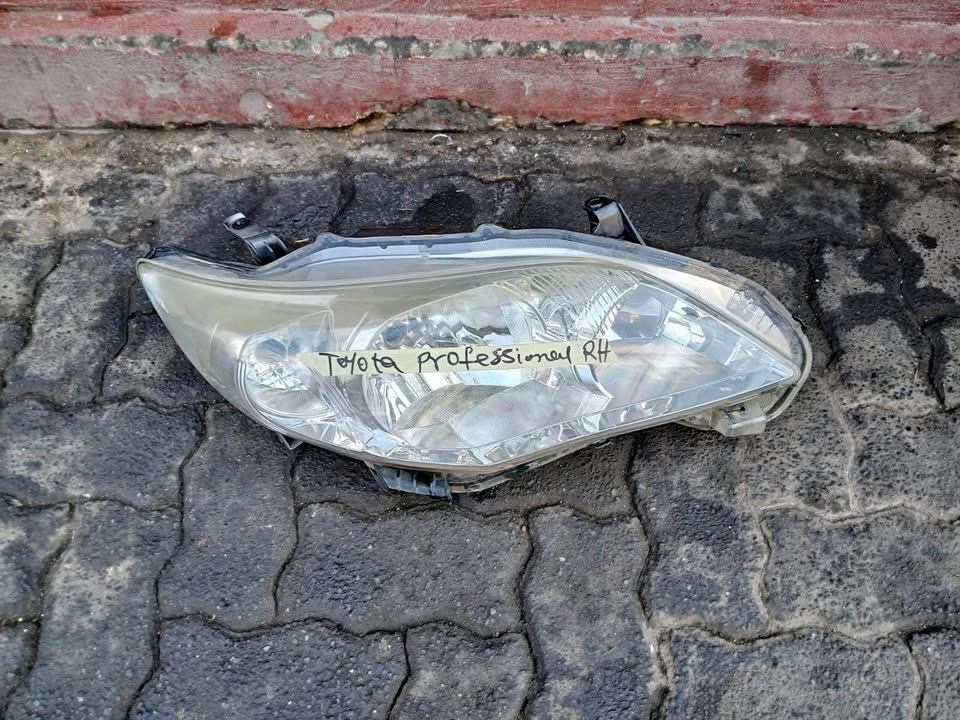 Toyota Professional headlight - Private Seller Toyota Professional headlight - Private Seller