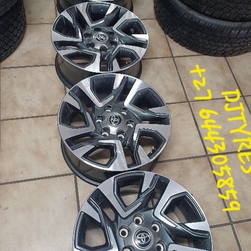 Toyota 18inch wheels