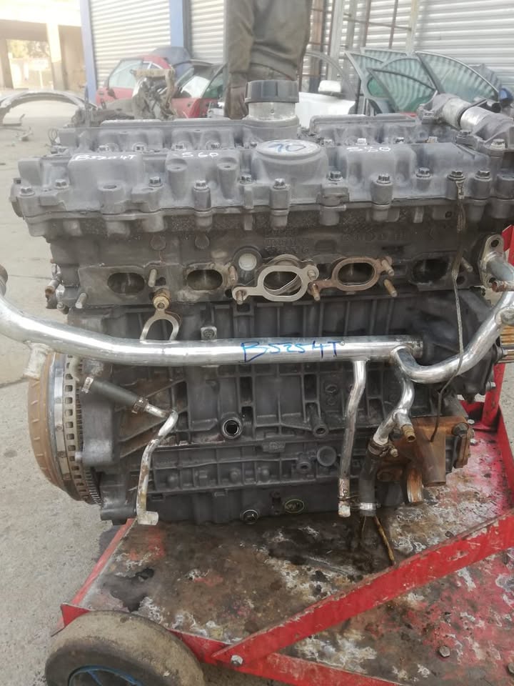 Volvo XC90 2.5l 2006 Complete Cylinder Head For Sale! Guarantee Offered and Delivery Countrywide. - Private Seller Volvo XC90 2.5l 2006 Complete Cylinder Head For Sale! Guarantee Offered and Delivery Countrywide. - Private Seller
