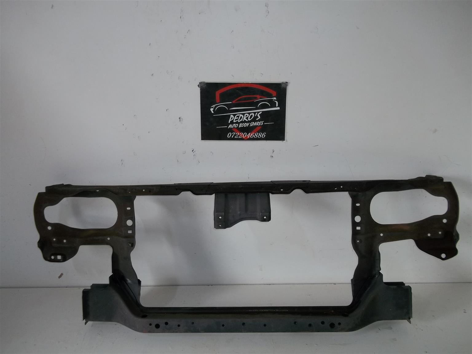 Nissan Sentra radiator support cradle - Private Seller Nissan Sentra radiator support cradle - Private Seller