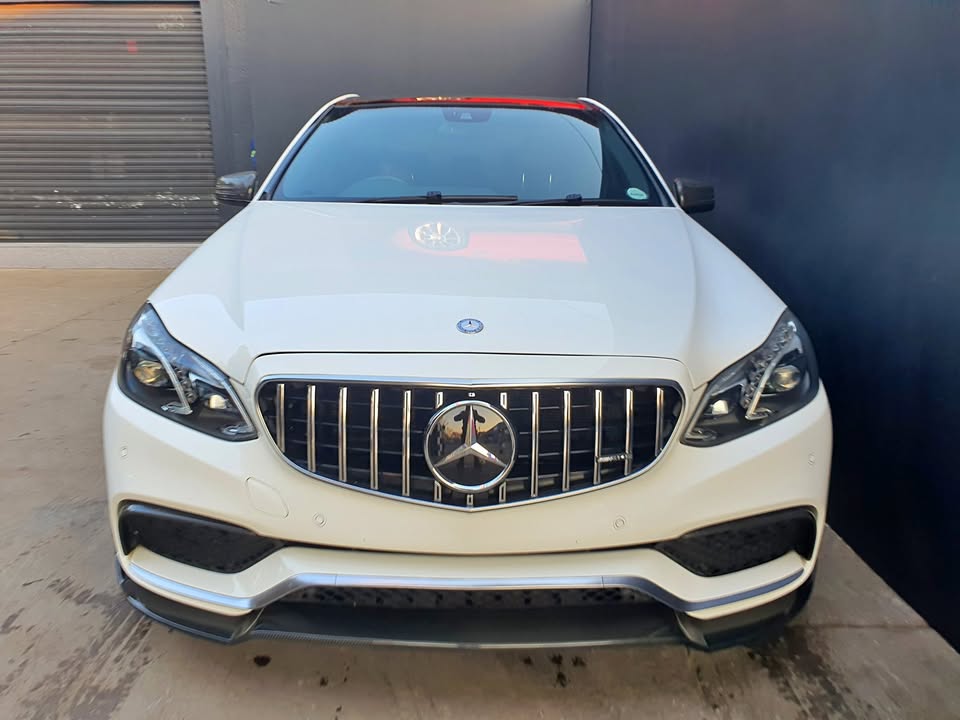 2012 MERCEDES BENZ E63 PERFORMANCE