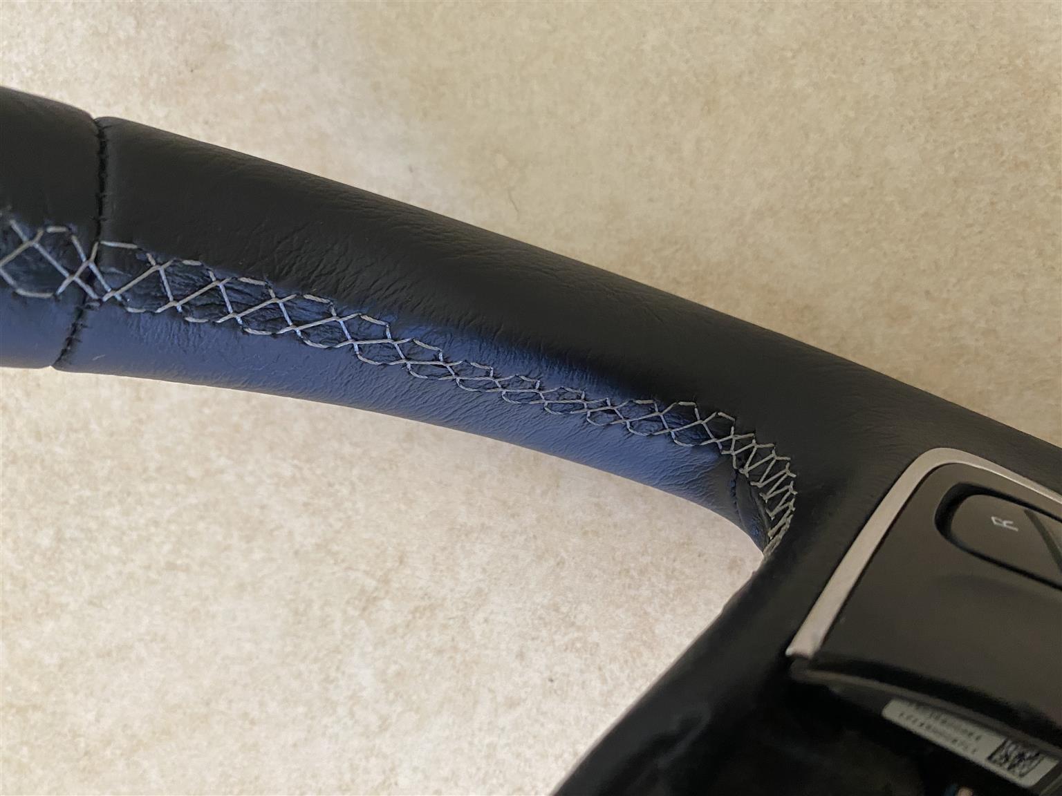 Renault steering wheel