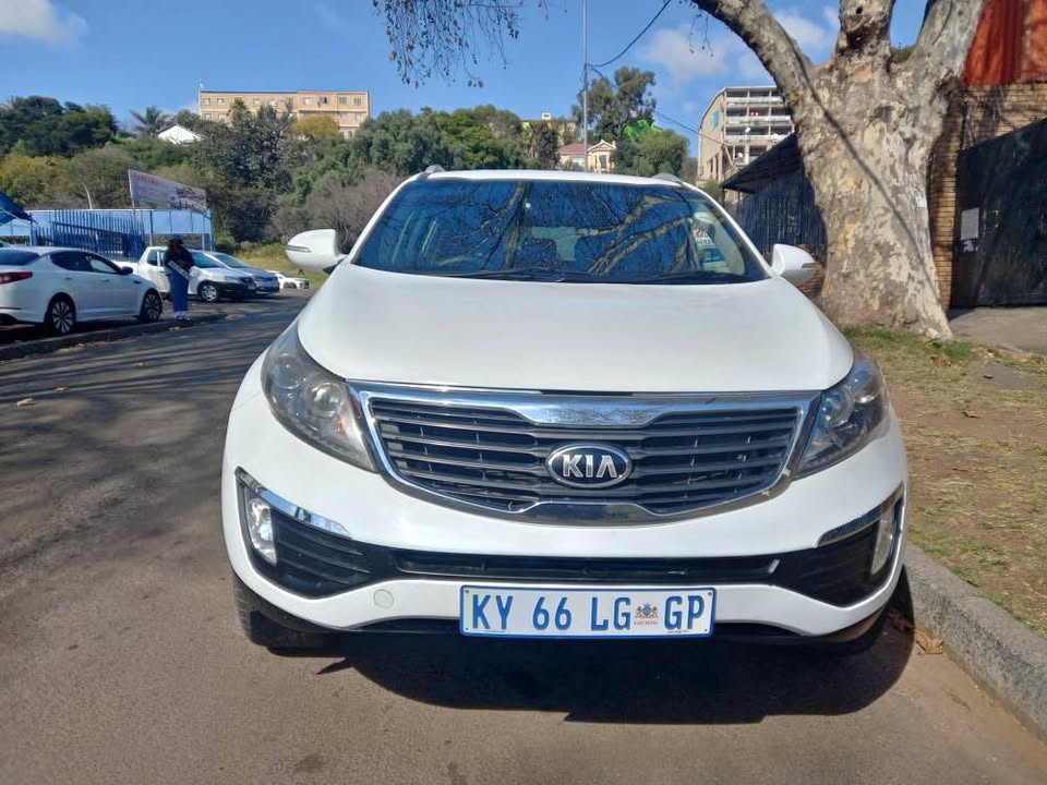 2013 Kia Sportage 1.6 Petrol, Automatic, White