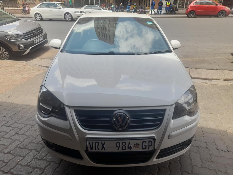 Used Volkswagen Polo 1.6 Comfortline - Private Seller Used Volkswagen Polo 1.6 Comfortline - Private Seller