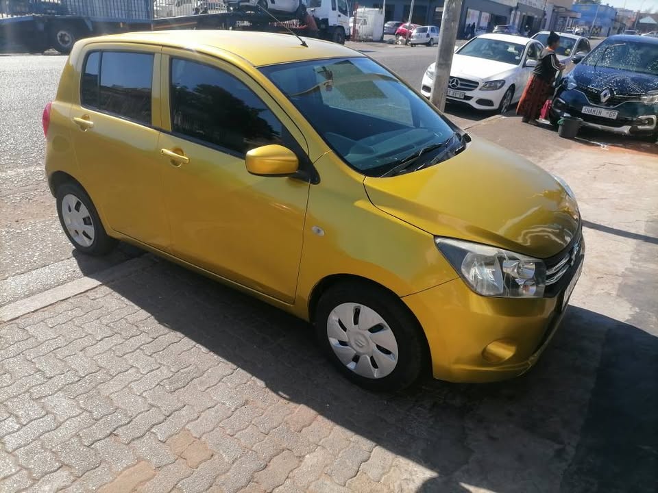 2015 Suzuki Celerio 1.0 GLS Hatchback with a leather seat and Service book