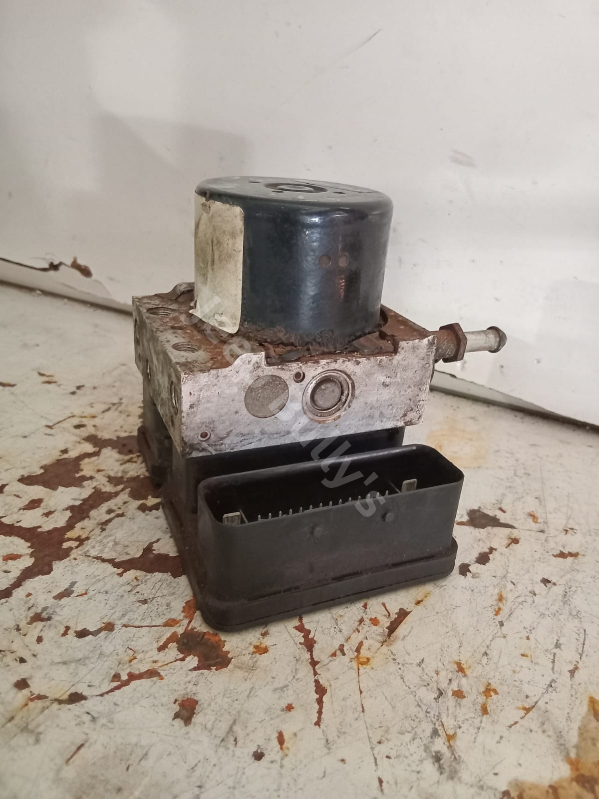 Jeep Cherokee KJ (2.5) Used ABS Pump - Private Seller Jeep Cherokee KJ (2.5) Used ABS Pump - Private Seller