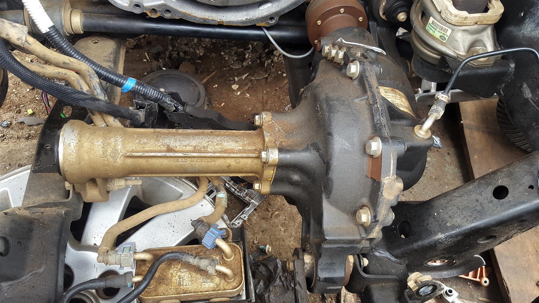 Front Diffs for Land Rover Discovery 3, 4 for sale | Auto Ezi