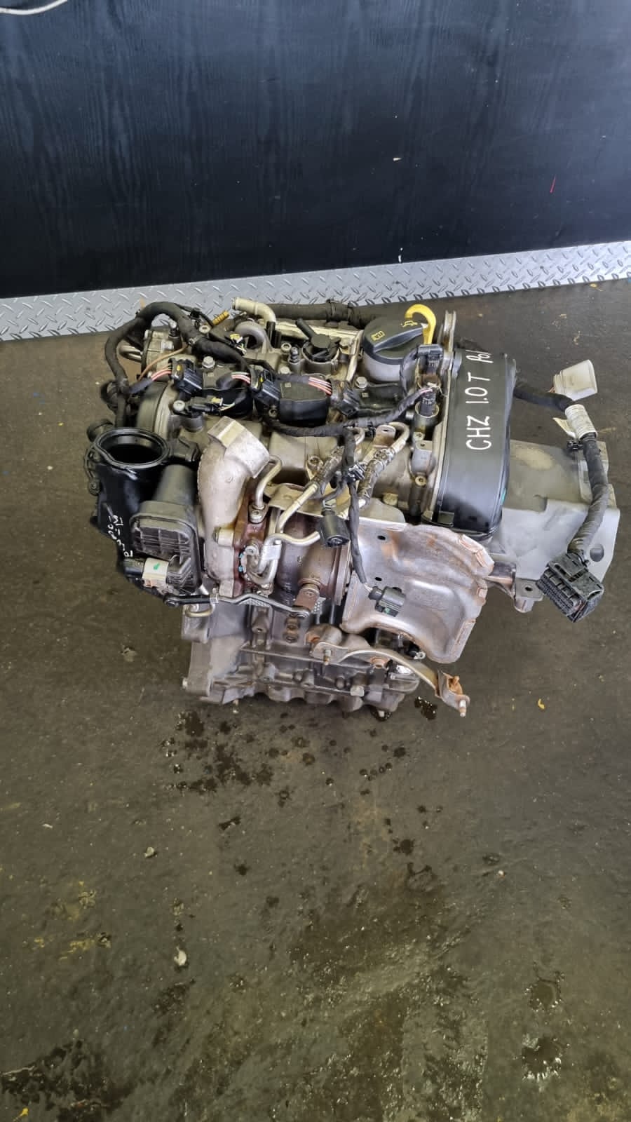 AUDI A4/B8 & POLO 8 1.0T CHZ ENGINE FOR SALE ASK FOR LAYLA - Private Seller AUDI A4/B8 & POLO 8 1.0T CHZ ENGINE FOR SALE ASK FOR LAYLA - Private Seller