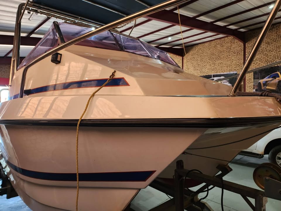 ACE CRAFT 555 open sea fishing boat - Private Seller ACE CRAFT 555 open sea fishing boat - Private Seller