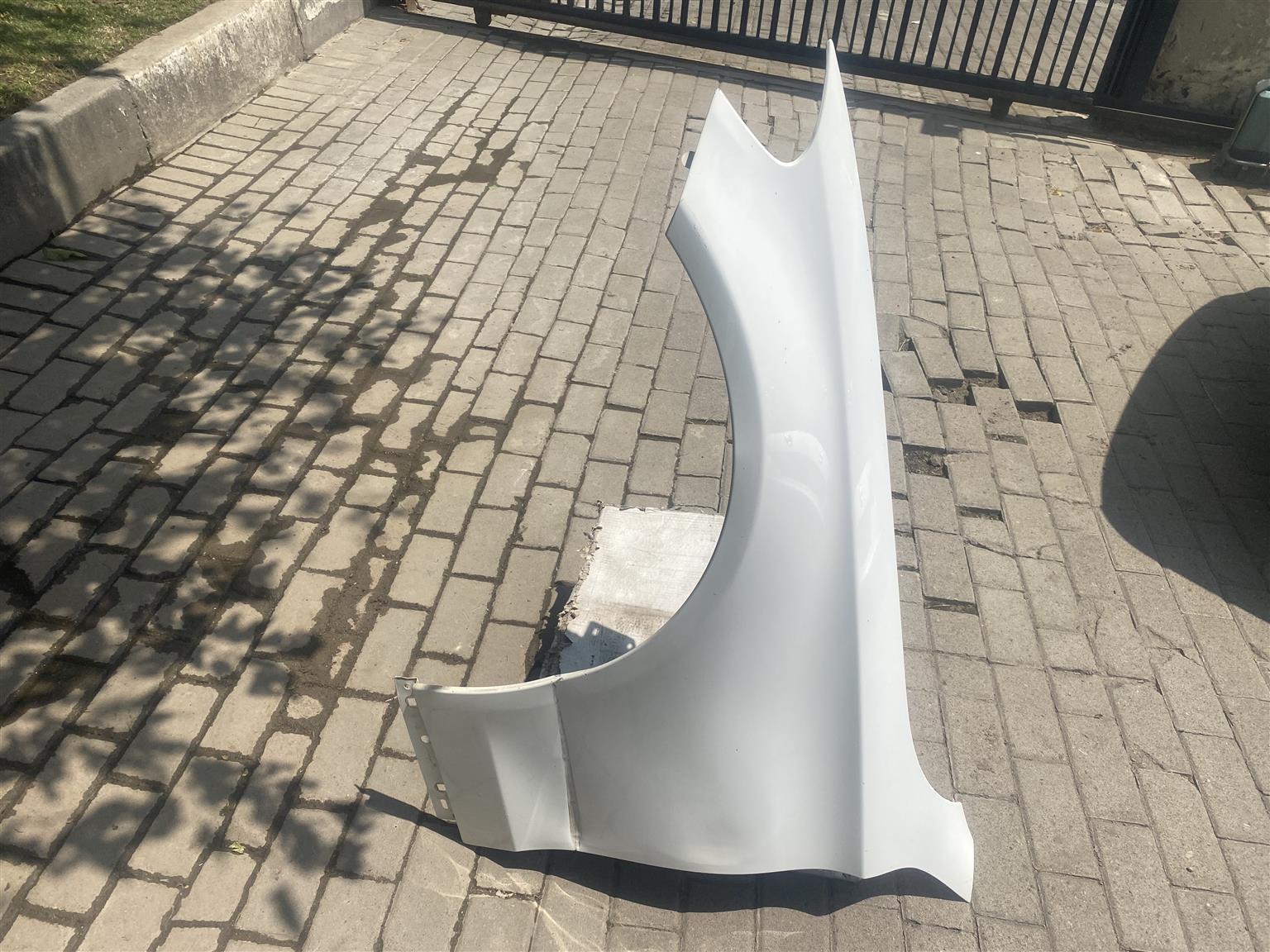 2017 MERCEDES BENZ C-CLASS W205 ALUMINIUM LEFT FRONT FENDER FOR SALE - Private Seller 2017 MERCEDES BENZ C-CLASS W205 ALUMINIUM LEFT FRONT FENDER FOR SALE - Private Seller