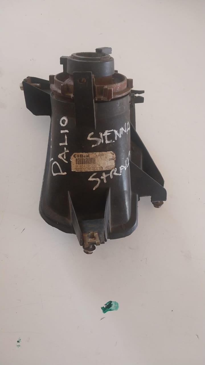 Fiat palio foglight for sale - Private Seller