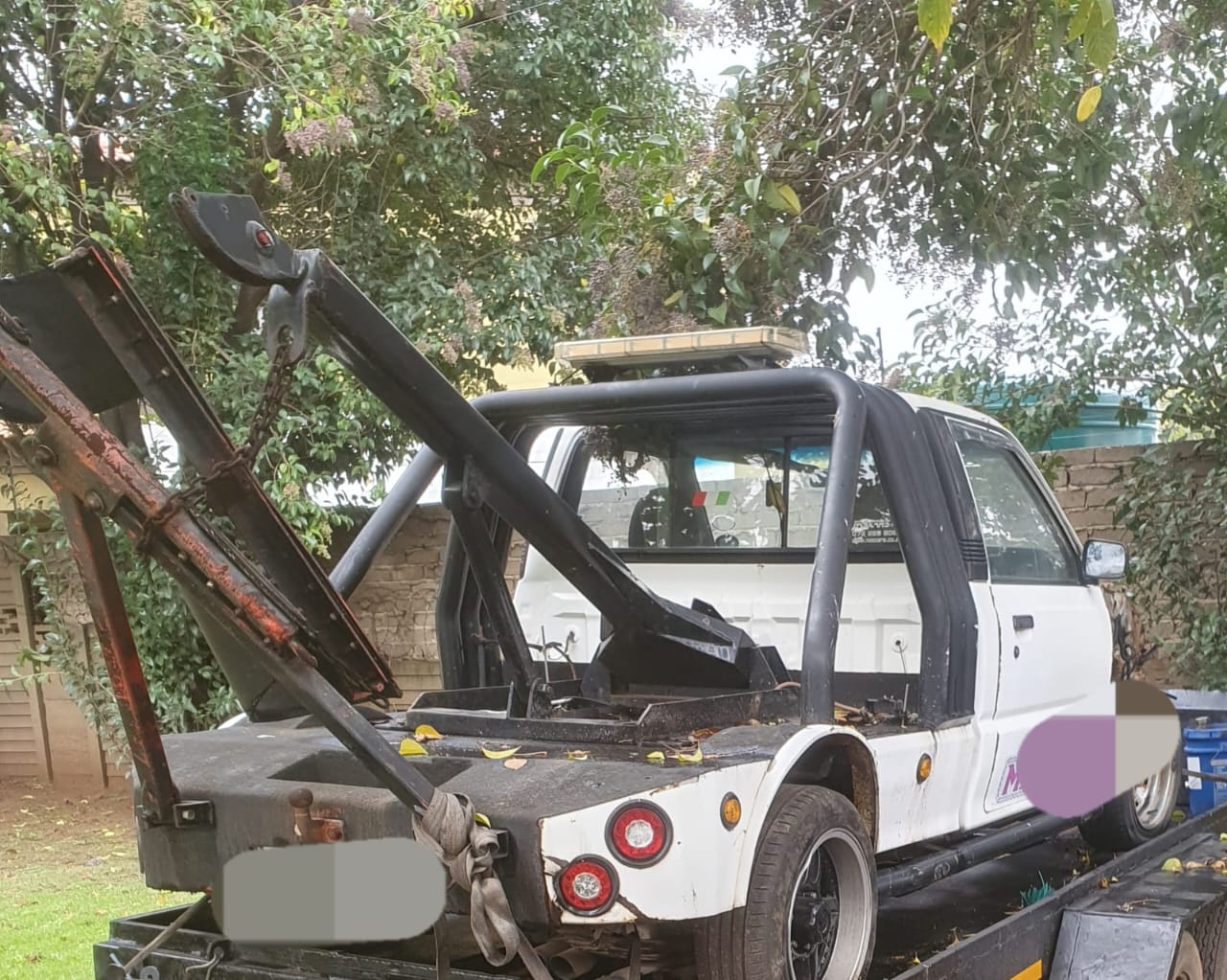 Ford courier breakdown body - Private Seller