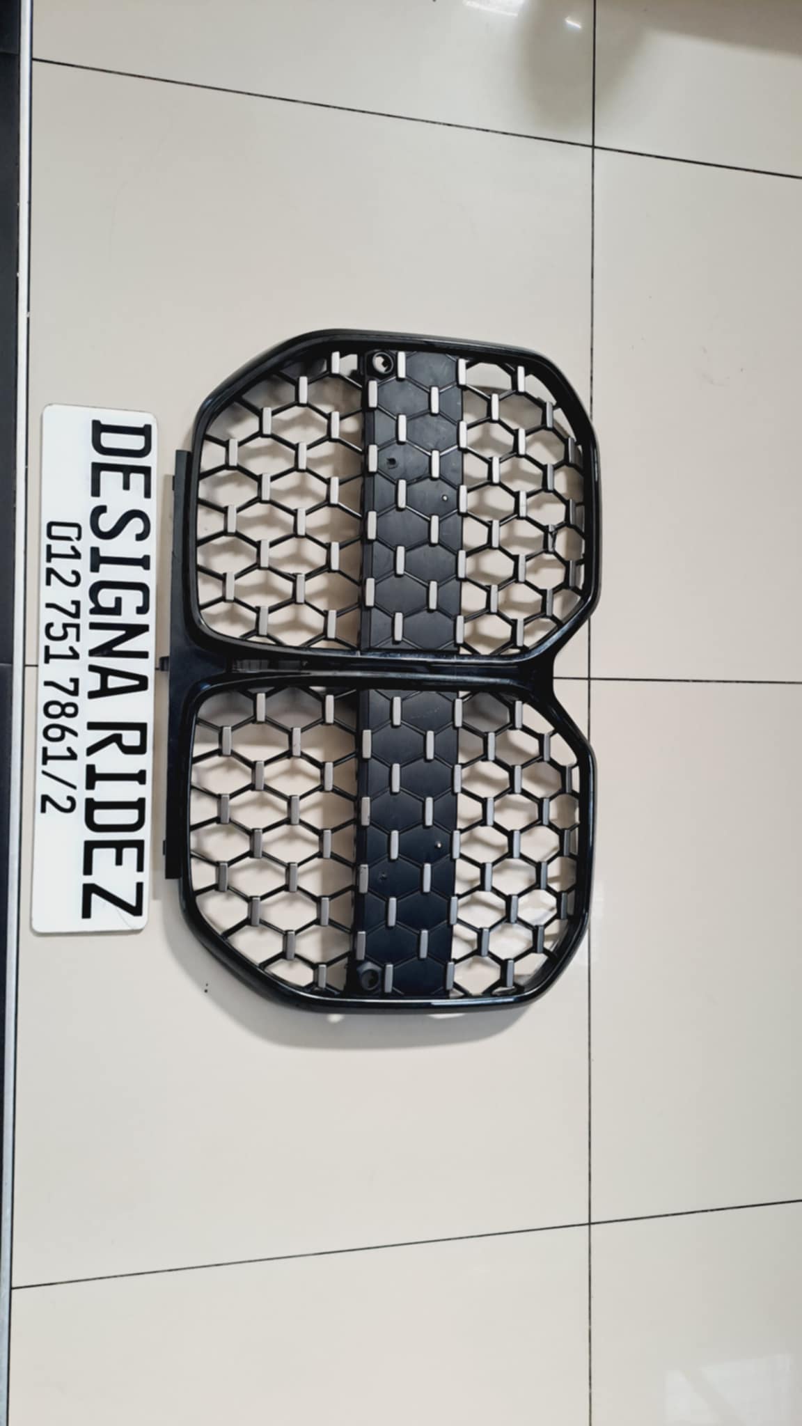 BMW G22/G26 4-SERIES FRONT BUMPER GRILL AVAILABLE - Private Seller BMW G22/G26 4-SERIES FRONT BUMPER GRILL AVAILABLE - Private Seller