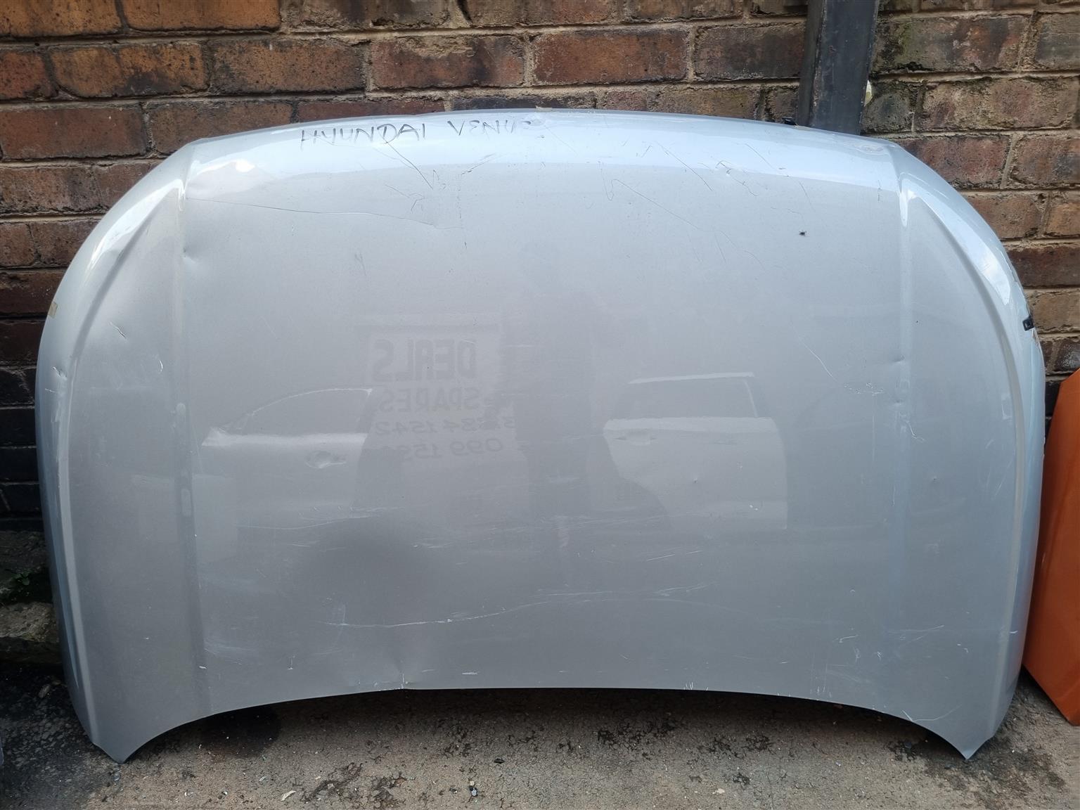 HYUNDAI VENUE FRONT BONNET - Private Seller HYUNDAI VENUE FRONT BONNET - Private Seller