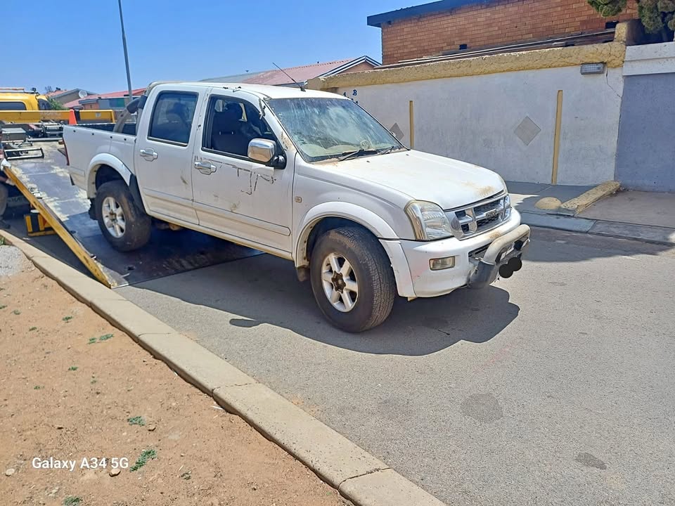 Isuzu Go Big 3.0 tdi stripping - Private Seller Isuzu Go Big 3.0 tdi stripping - Private Seller