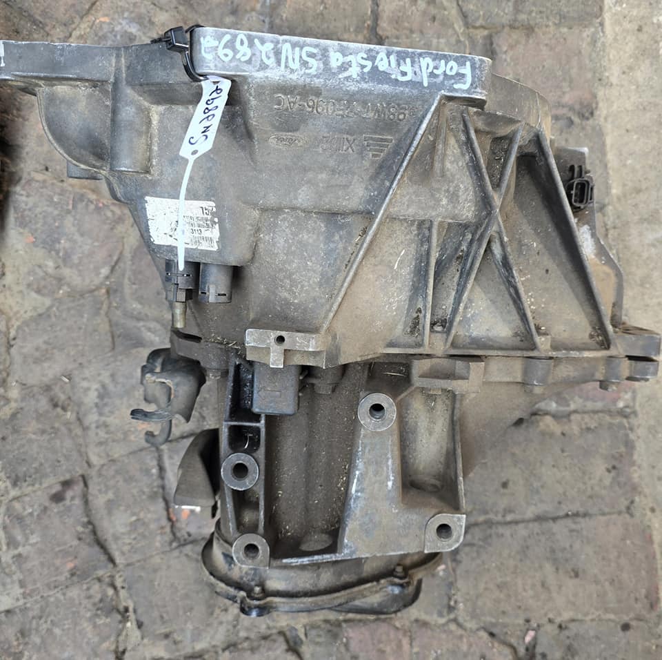 2005-2007 Ford Fiesta 1.4 Gearbox For Sale - Private Seller 2005-2007 Ford Fiesta 1.4 Gearbox For Sale - Private Seller