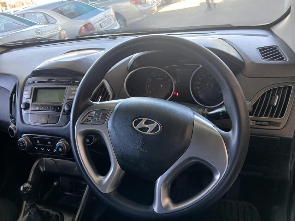 2014 HYUNDAI IX35 2.0 MANUAL