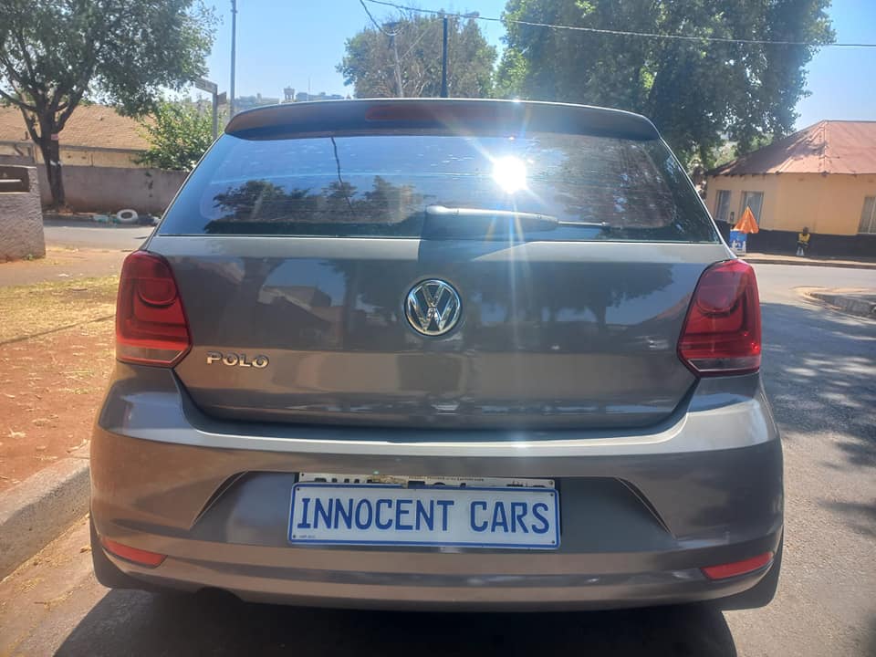 2014 VW POLO 6 HATCHBACK 1.4 PETROL, MANUAL, GREY COLOR, MILEAGE 78000KMS