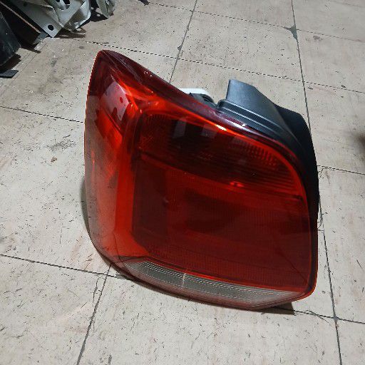 polo vivo taillight - Private Seller