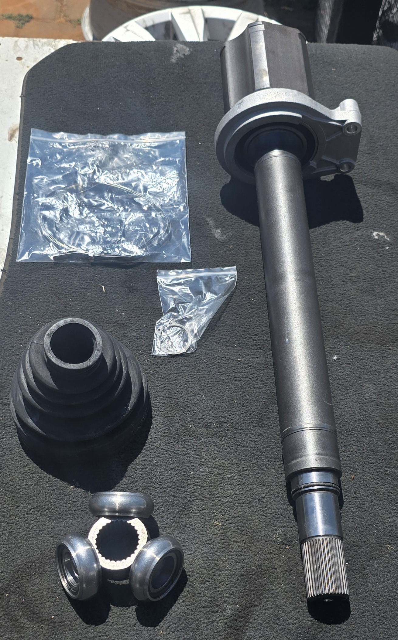 new stock arrivals inner cv right side t5 2.5 1.9 2.0 37*27*34.5*431mm - Private Seller new stock arrivals inner cv right side t5 2.5 1.9 2.0 37*27*34.5*431mm - Private Seller