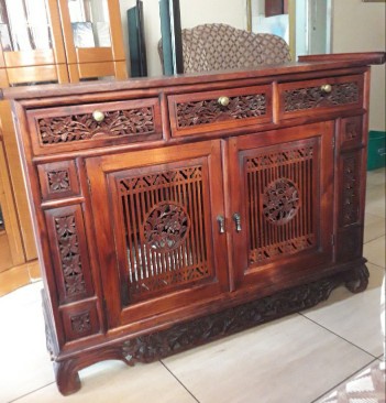 Stunning Bali Classic Carved Unit