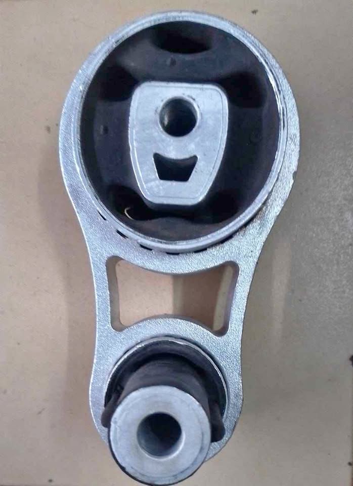 Ford ecosport 1.0 ecoboost gearbox mounting - Private Seller Ford ecosport 1.0 ecoboost gearbox mounting - Private Seller
