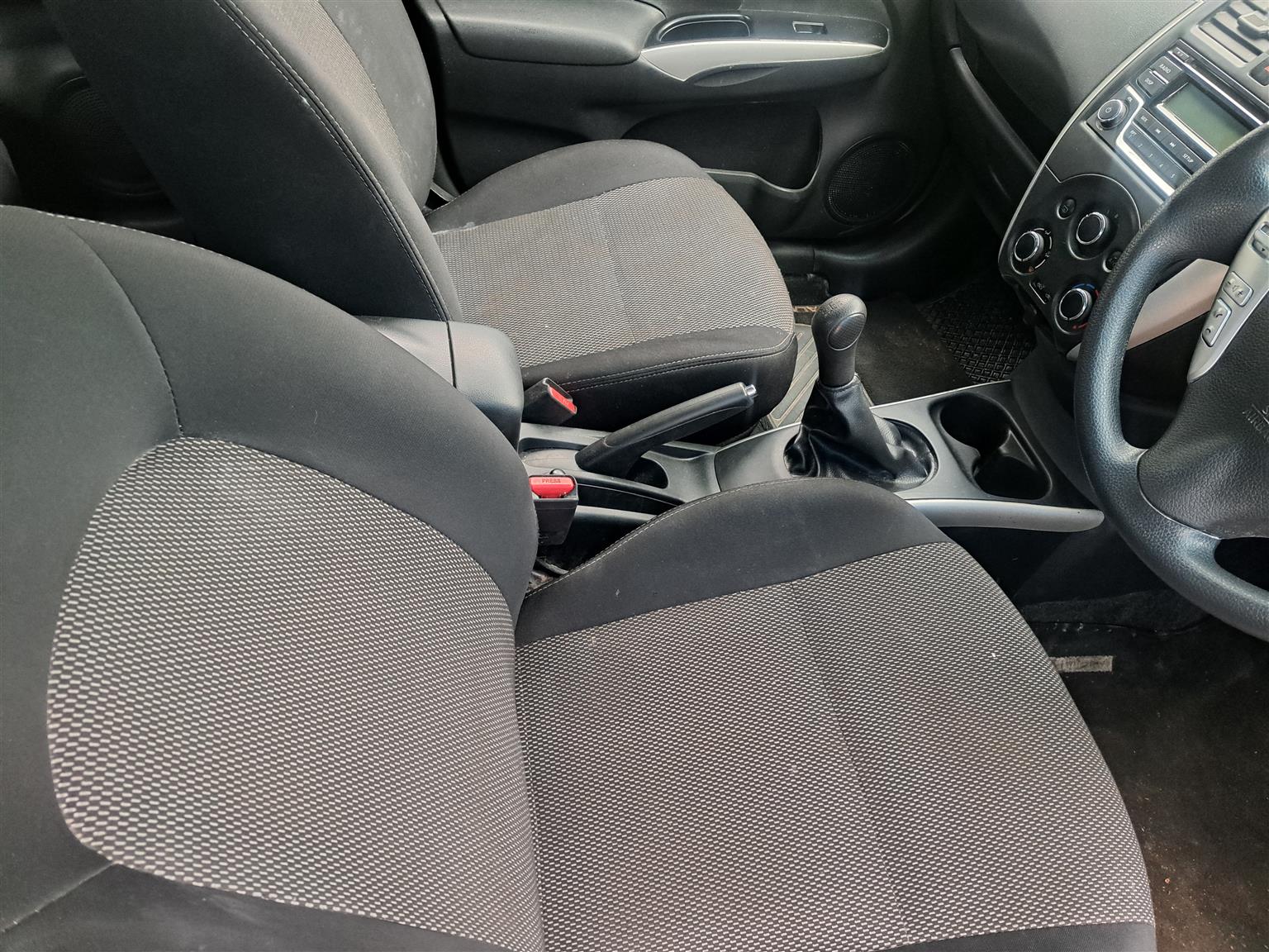 NISSAN ALMERA 1.5  SEDAN