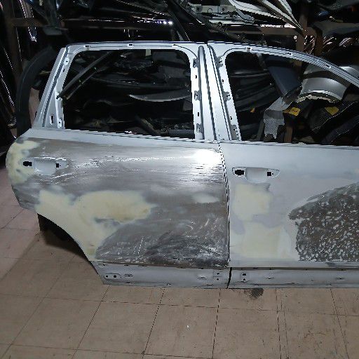 Porsche cayenne door - Private Seller