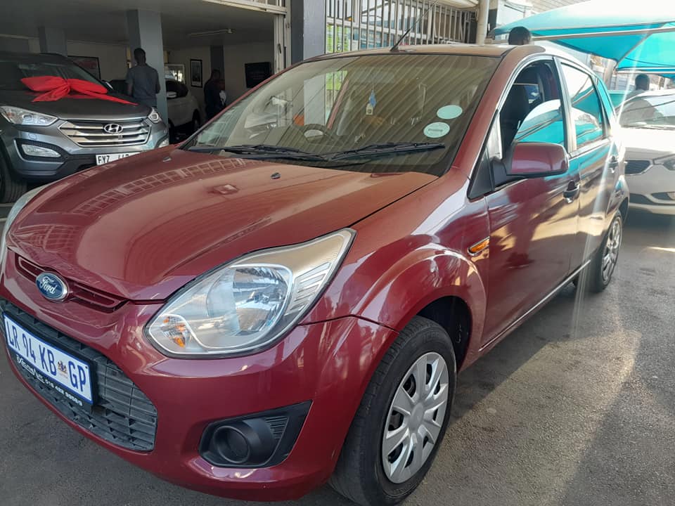 2015 FORD FIGO 1.4 HATCH MANUAL