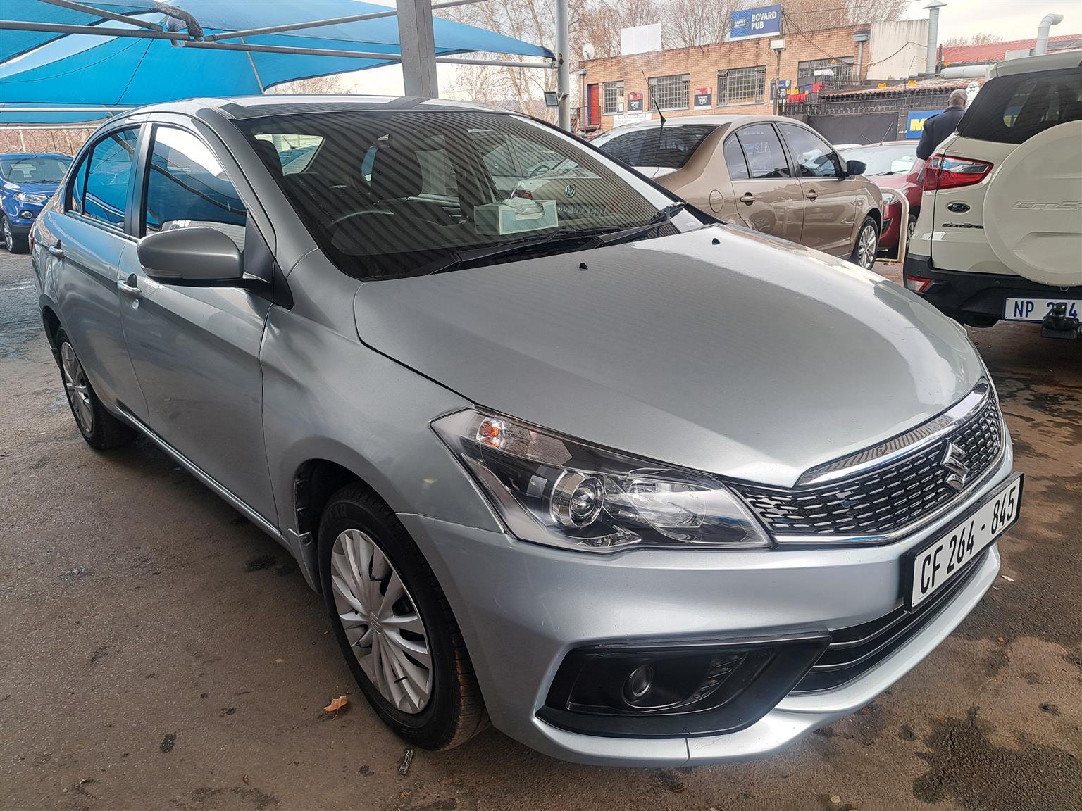 SUZUKI 1.5 SEDAN